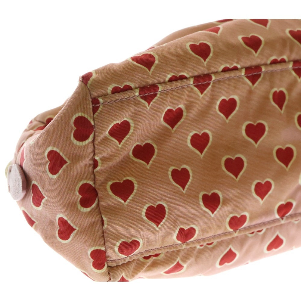 miumiu(ミュウミュウ) ロゴプレート ハート総柄プリント ナイロン