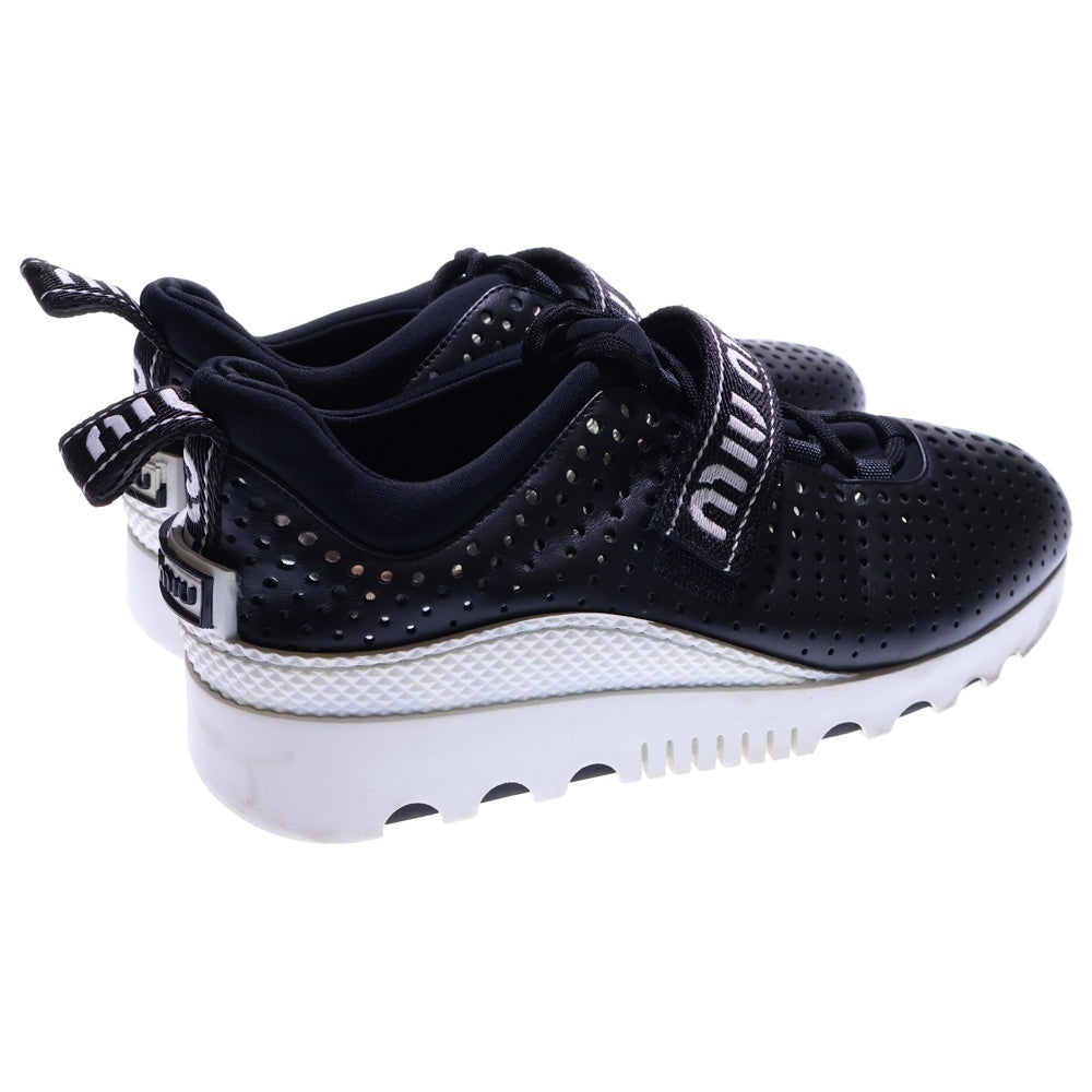 miumiu(ミュウミュウ) ロゴベルト パンチングレザー ベルクロ レースアップ ローカットシューズ スニーカー ブラック/シルバー レディース