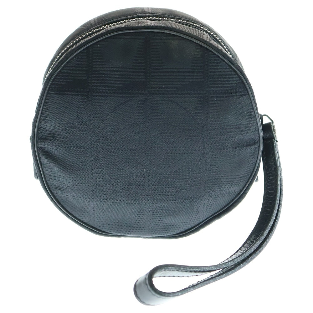 CHANEL(シャネル) ニュートラベルライン ココマーク ナイロン ラウンドポーチ ブラック A17682