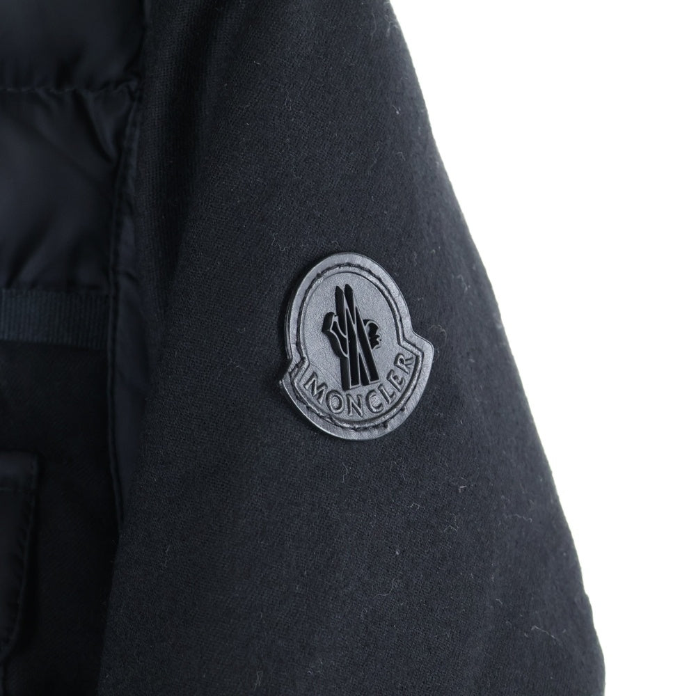 MONCLER(モンクレール) 17AW RYAN ライアン レザーワッペンロゴ ウール切り替え フーデッド ジップアップ ダウンジャケット ブラック C20914139285 53227