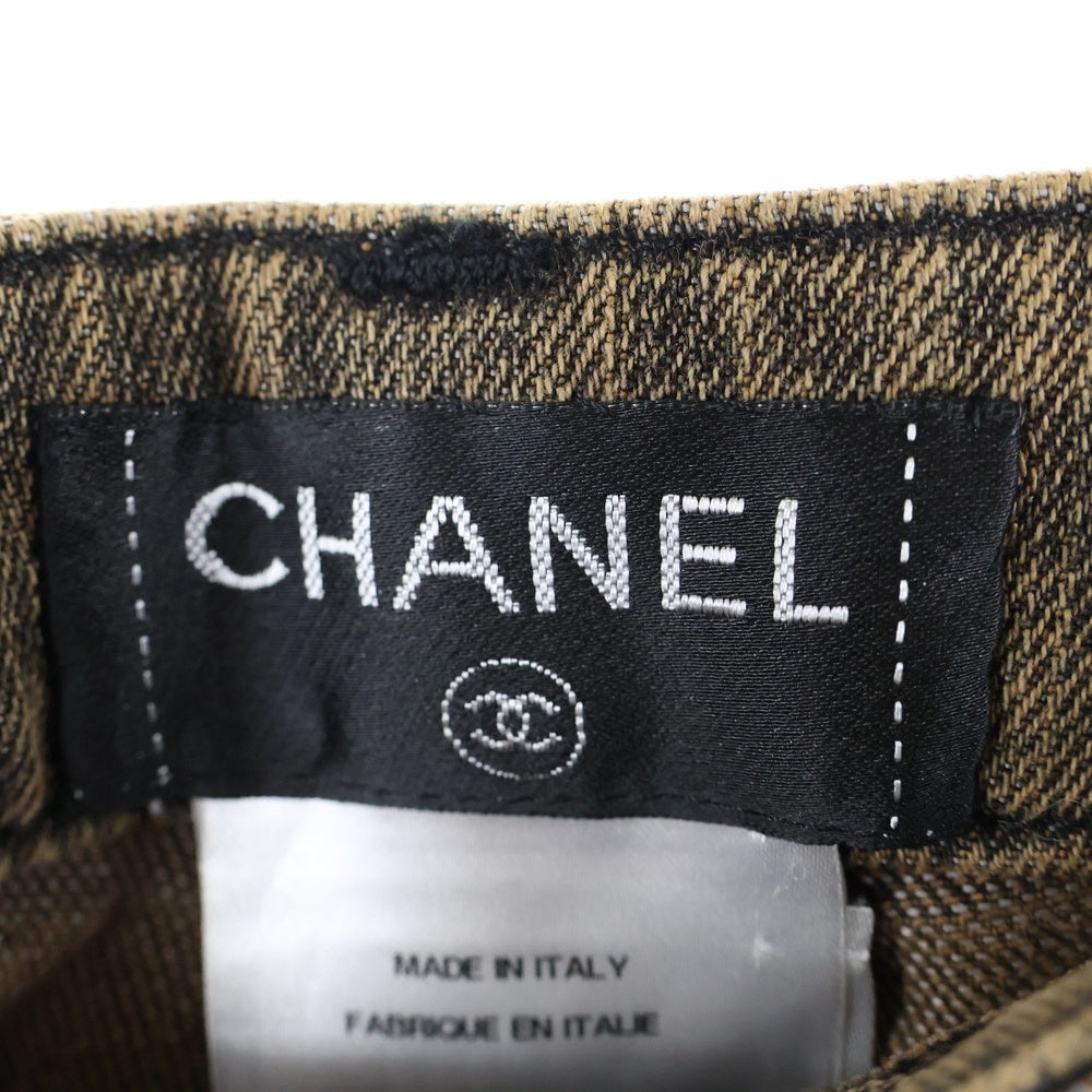 CHANEL(シャネル) ココマーク ターンロック マトラッセ テーパード デニムパンツ ジーンズ ブラウン レディース P38985V28387
