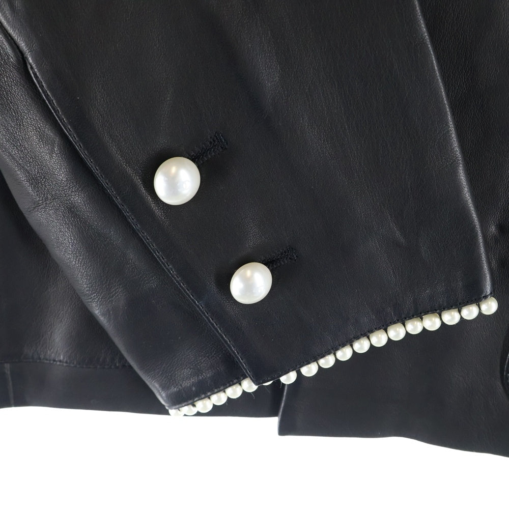 CHANEL(シャネル) ココマーク ラムスキン レザー パール装飾 ノーカラー ジャケット ブラック レディース P36378C00095