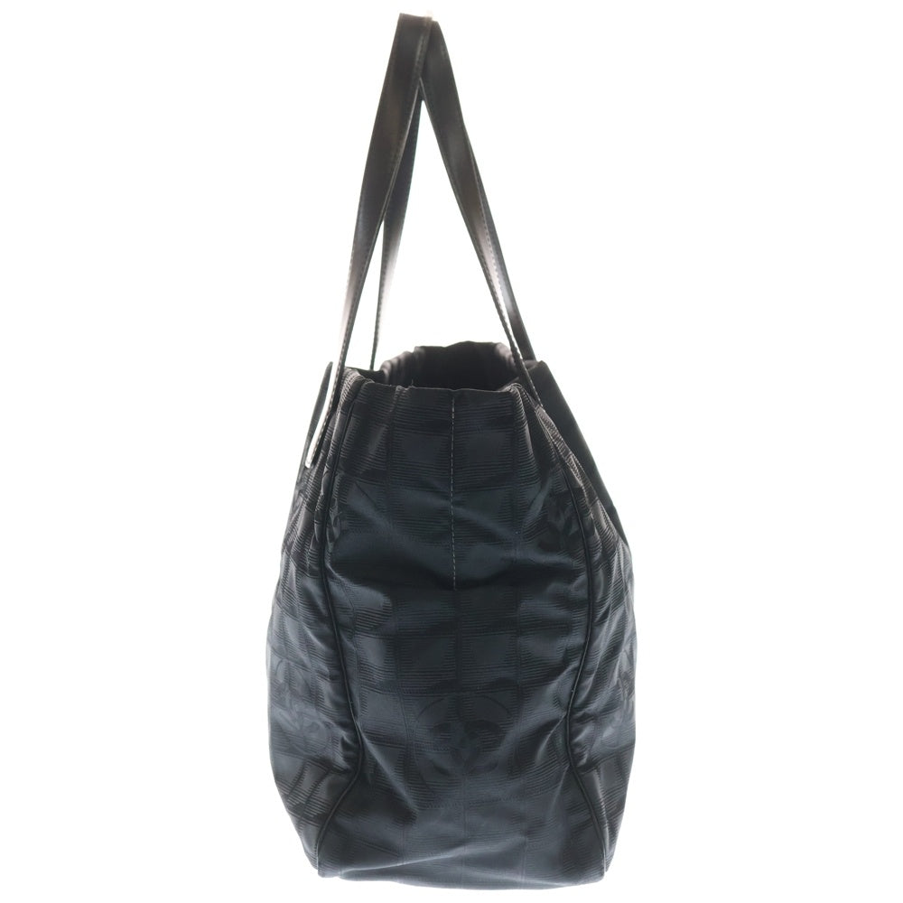 CHANEL(シャネル) ニュートラベル MM トートバッグ ハンドバッグ ブラック ナイロン
