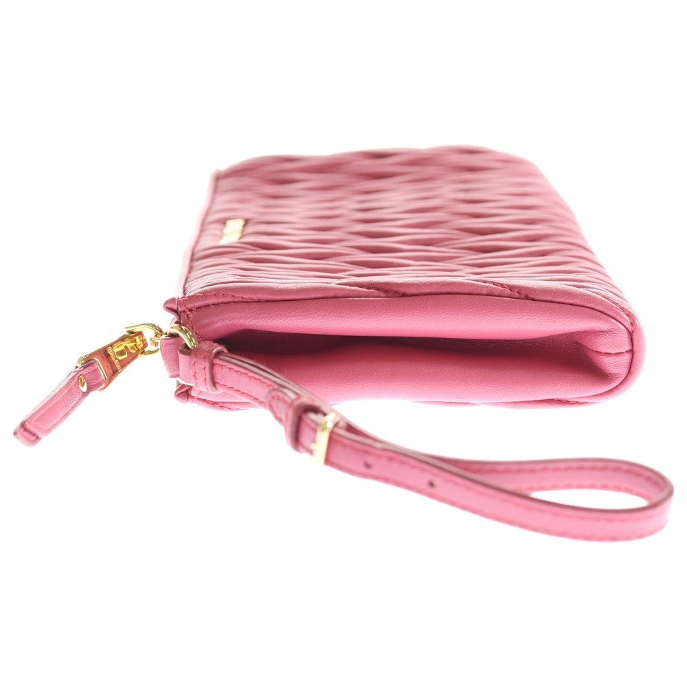 miumiu(ミュウミュウ) マテラッセ セカンドバッグ クラッチバッグ ポーチ ピンク レザー ゴールド金具 レディース