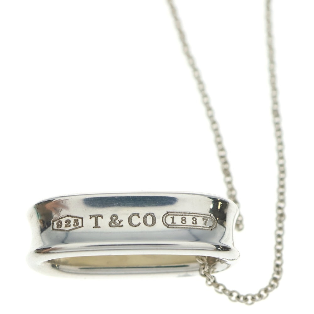 TIFFANY & Co.(ティファニー) 1837 オーバル ループ ペンダント