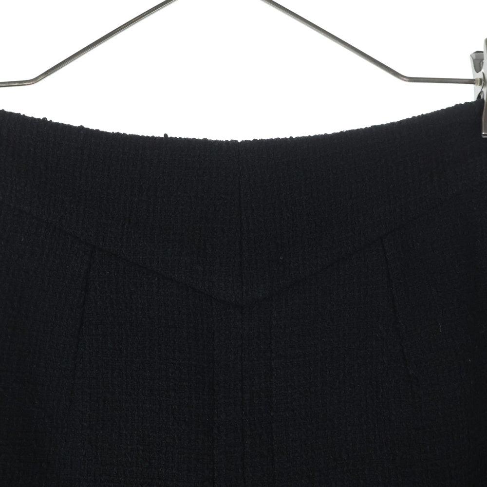 CHANEL(シャネル) ココマーク ロゴプレート コットン ツイード ミディアム フレア スカート ブラック レディース P45436V31742