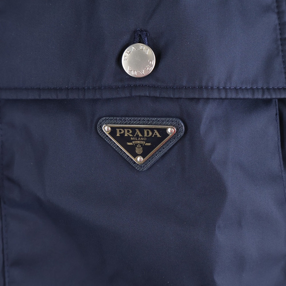 PRADA(プラダ) 22SS RE-NYLON リナイロン トライアングルロゴプレート ナイロン ジャケット ネイビー SGC151