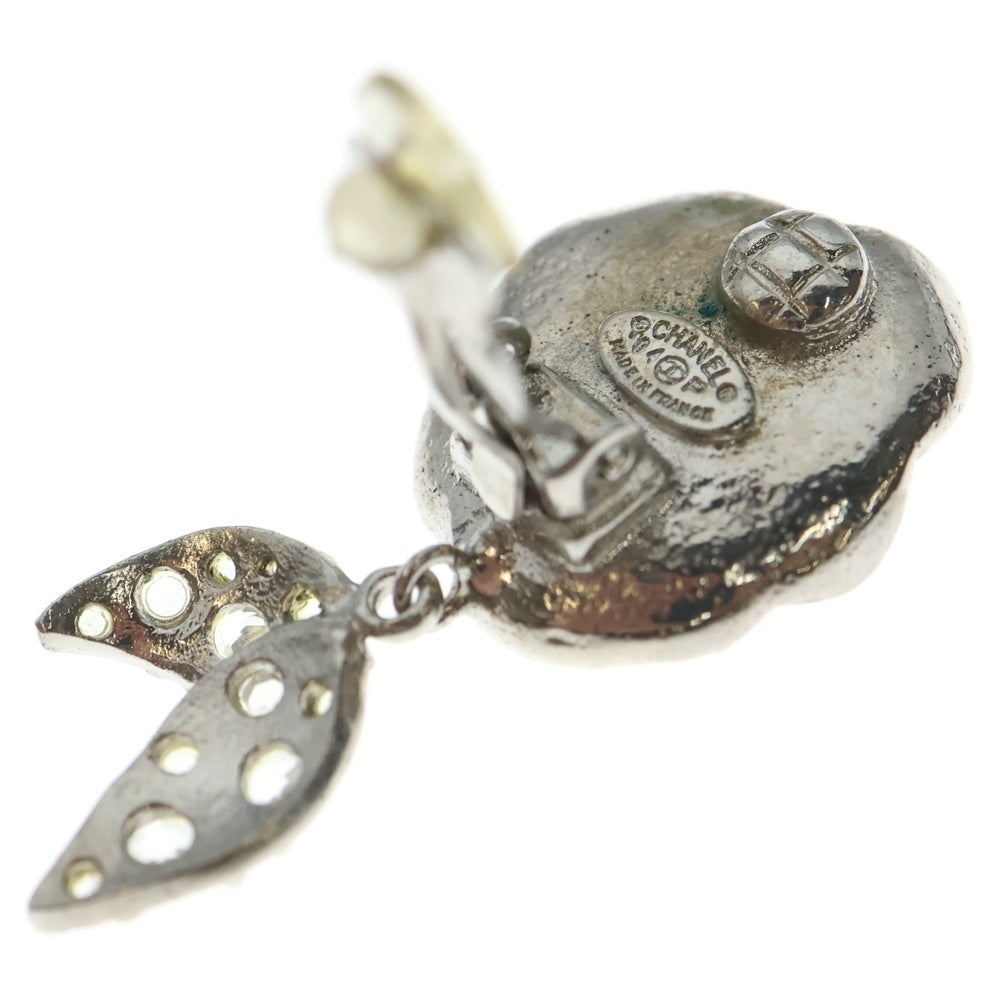 CHANEL(シャネル) 04P カメリアイヤリング ラインストーン ピンクベージュ シルバー SV レディース