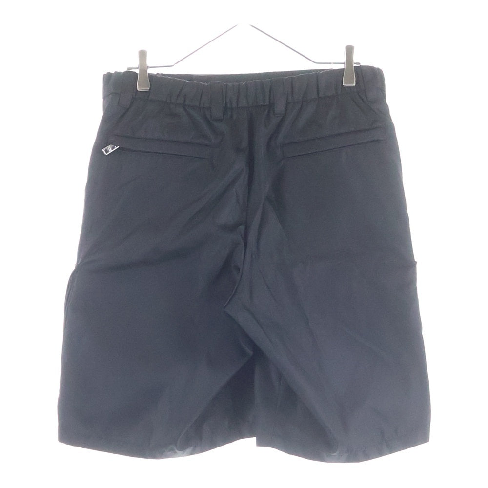 PRADA(プラダ) トライアングルプレート バミューダカーゴショートパンツ ブラック