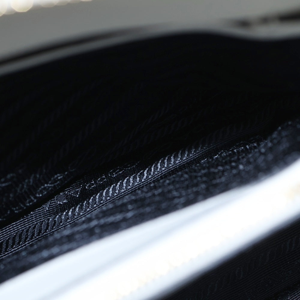 PRADA(プラダ) サフィアーノ 2WAYバック ハンドバッグ ショルダーバッグ ホワイト レザー1BA838 ゴールド金具 レディース