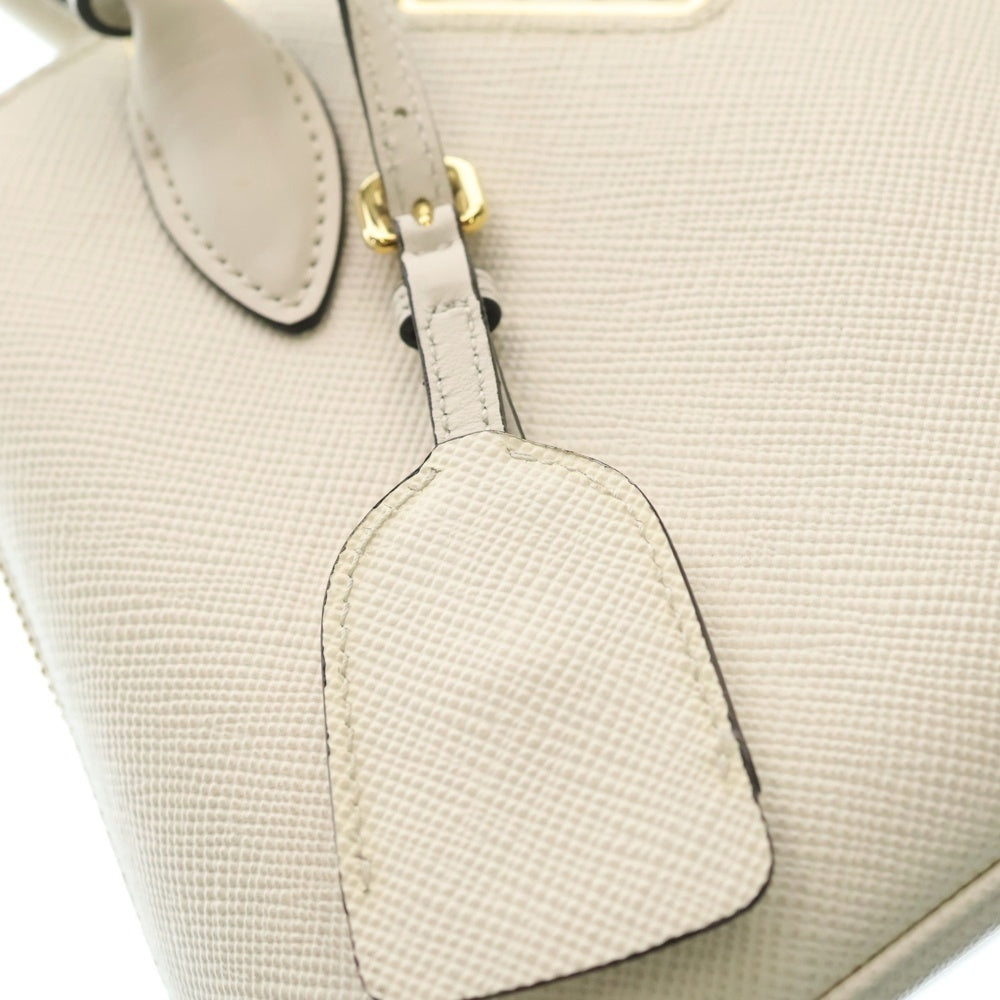 PRADA(プラダ) サフィアーノ 2WAYバック ハンドバッグ ショルダーバッグ ホワイト レザー1BA838 ゴールド金具 レディース