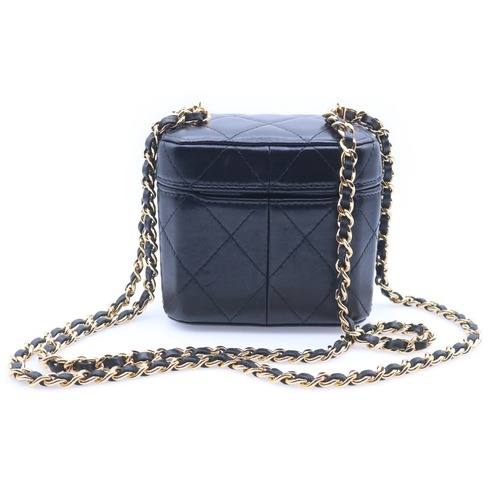 CHANEL(シャネル) マトラッセ ミニバニティ ショルダーバッグ ブラック ラムスキン ゴールド金具 AP3459 レディース