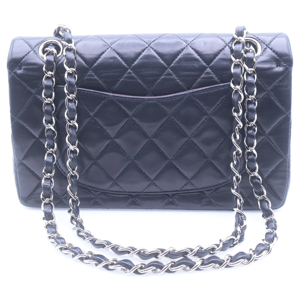 CHANEL(シャネル) マトラッセ23 ダブルフラップ ダブルチェーン ショルダーバッグ ブラック ラムスキン シルバー金具 レディース