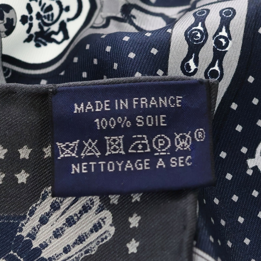 HERMES(エルメス) カレ55 Harnais de Cour Bandana 宮廷のバグ