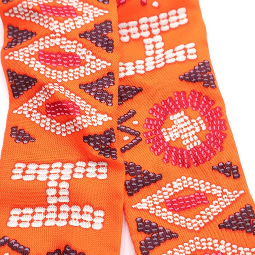 HERMES(エルメス) ツイリー KELLY EN PERLES シルクスカーフ オレンジ レディース