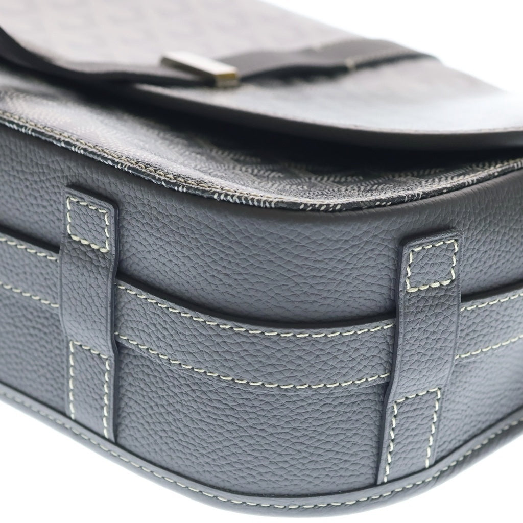 GOYARD(ゴヤール) ベルヴェデーレMM ショルダーバック グレー PVCレザー シルバー金具 レディース