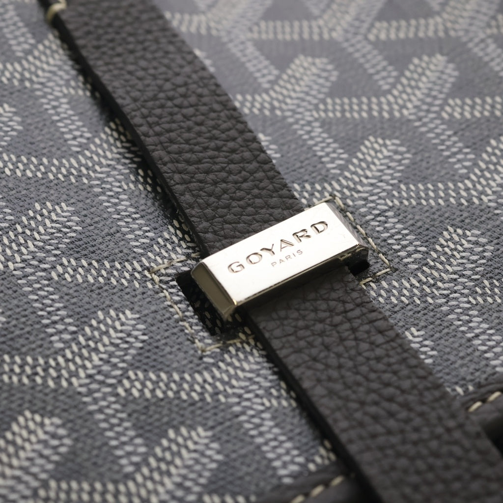 GOYARD(ゴヤール) ベルヴェデーレMM ショルダーバック グレー PVCレザー シルバー金具 レディース