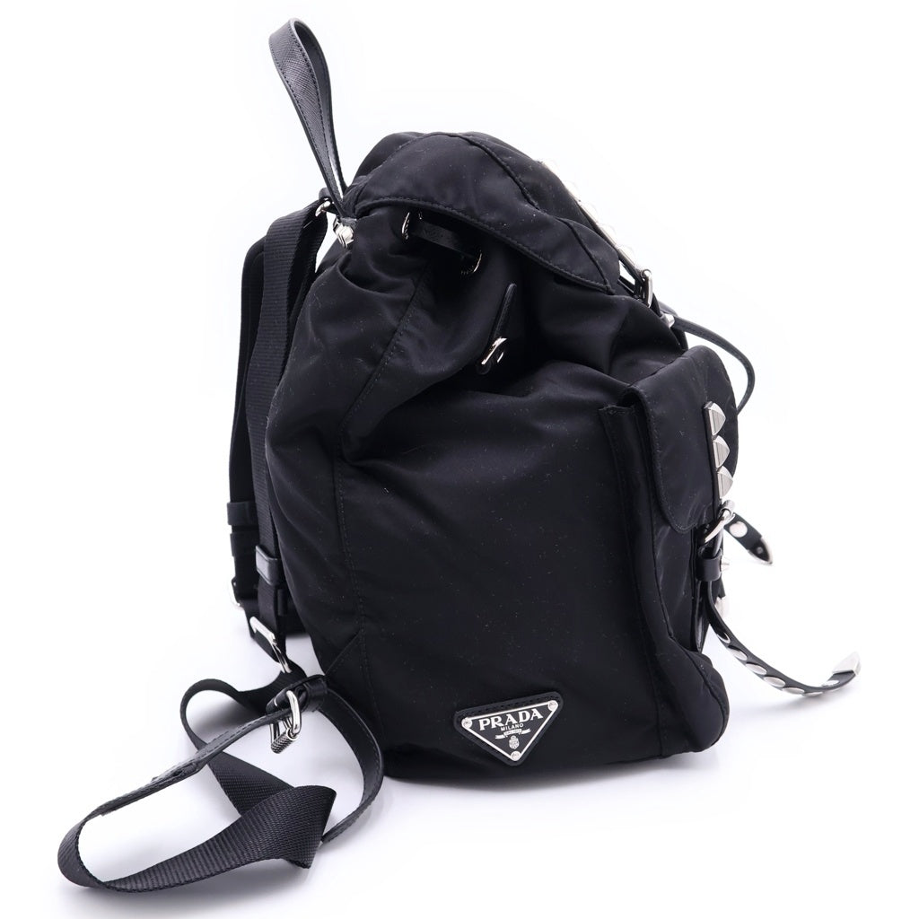 PRADA(プラダ) スタッズ テスート ナイロン シルバー金具 バックパック リュックサック ブラック レディース