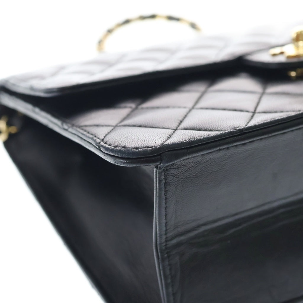 CHANEL(シャネル) マトラッセ22 プッシュロック シングルフラップシングルチェーンショルダーバッグ ブラック ラムスキン ゴールド金具 レディース