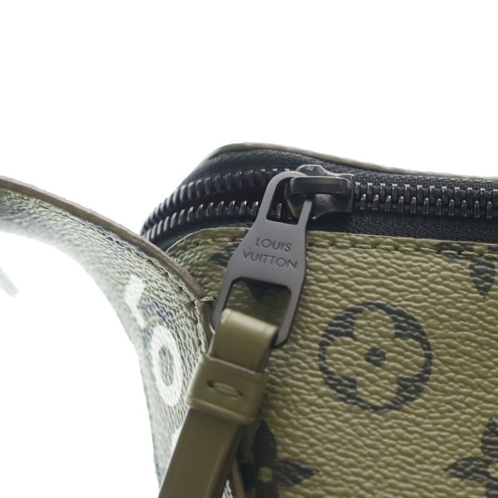 LOUIS VUITTON(ルイヴィトン) LVムーン クロスボディ モノグラム PVC レザー ショルダーバッグ カーキ M23838