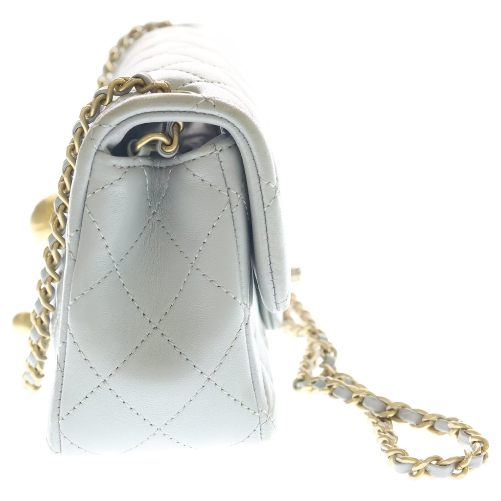 CHANEL(シャネル) ミニ マトラッセ20 ココボール Sフラップ ラムスキン レザー Sチェーンショルダーバッグ グレー ゴールド金具 プレート レディース