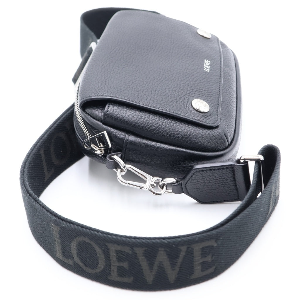 LOEWE(ロエベ) ペブル メッセンジャーバッグ スモール ショルダーバッグ サプルグレインカーフ レザー ロゴ ブラック BANBPCBX01