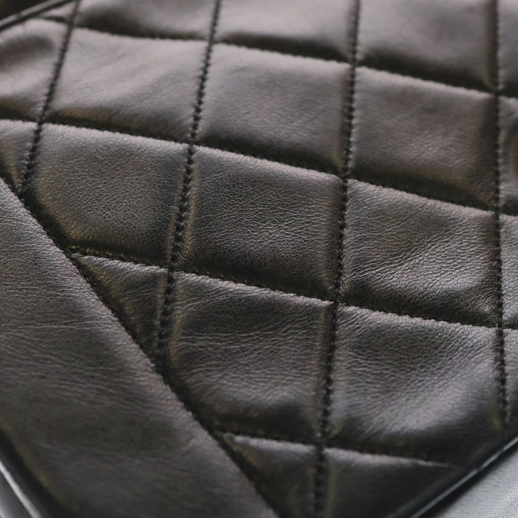 CHANEL(シャネル) ダイアナ25 チェーンショルダーバッグ ブラック ラムスキン 2番台 ゴールド金具 レディース
