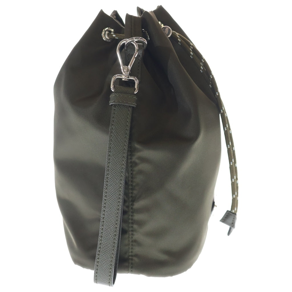 PRADA(プラダ) Re-Nylon スピードロック ポーチ 巾着バッグ×レザー カーキ シルバー金具 レディース