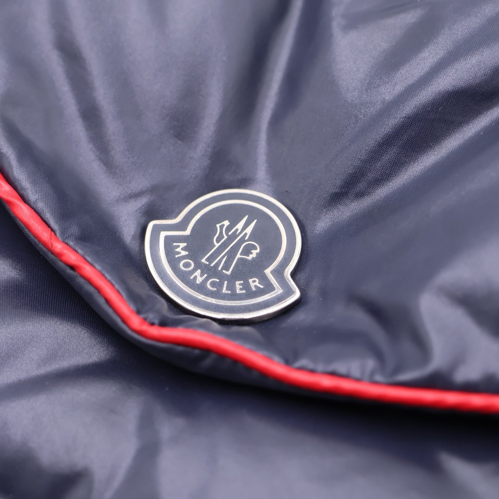 MONCLER(モンクレール) ロゴセカンドバッグ クラッチバッグ ネイビー ナイロン