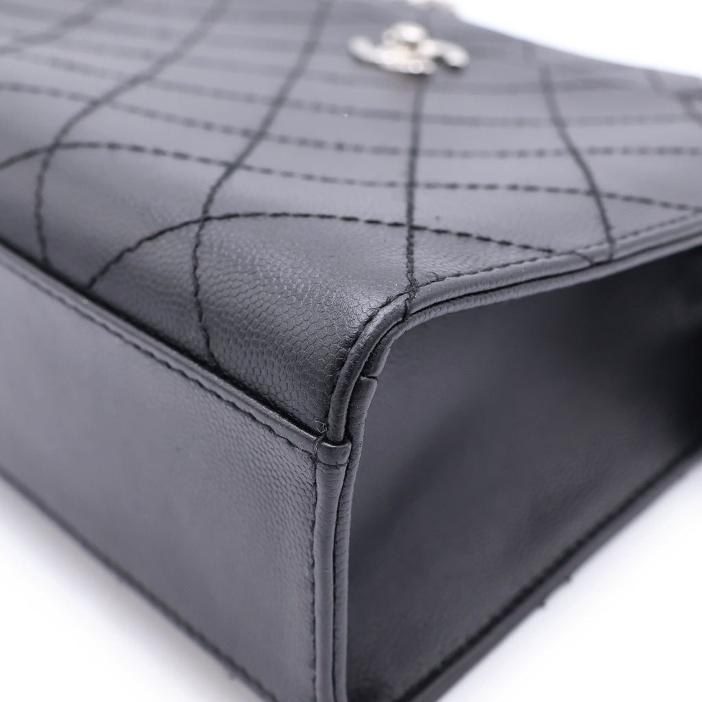 CHANEL(シャネル) ワイルドステッチ チェーンショルダーバッグ ブラック キャビアスキン シルバー金具 レディース