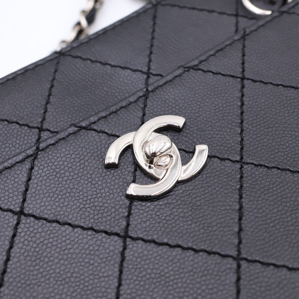 CHANEL(シャネル) ワイルドステッチ チェーンショルダーバッグ ブラック キャビアスキン シルバー金具 レディース
