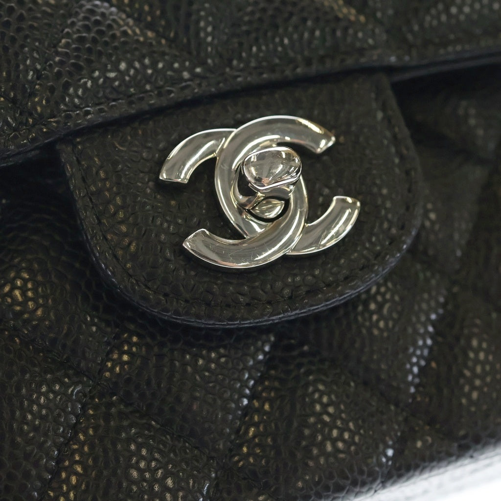 CHANEL(シャネル) マトラッセ23 キャビアスキン シルバー金具 Wチェーン Wフラップ ショルダーバッグ ブラックA01113 レディース