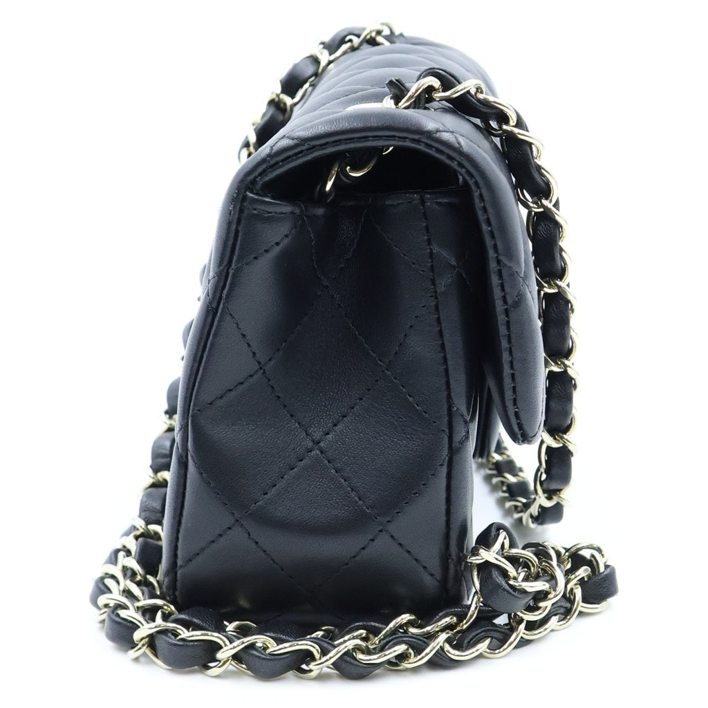 CHANEL(シャネル) ミニマトラッセ20 チェーンショルダーバッグ シングルチェーン シングルフラップ ブラック ラムスキン ゴールド金具 プレート A69900 レディース