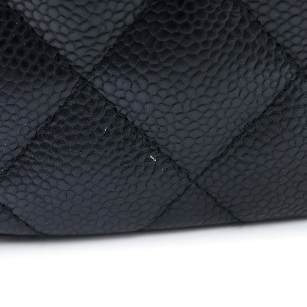 CHANEL(シャネル) マトラッセ30 WフラップWチェーンショルダーバッグ ブラック キャビアスキン ゴールド金具 シール、カード付 22番台 レディース