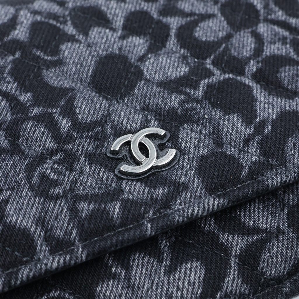 CHANEL(シャネル) チェーンウォレット フローラル柄 デニム ショルダーバッグ ポーチ ブラック AP0250 プレート レディース