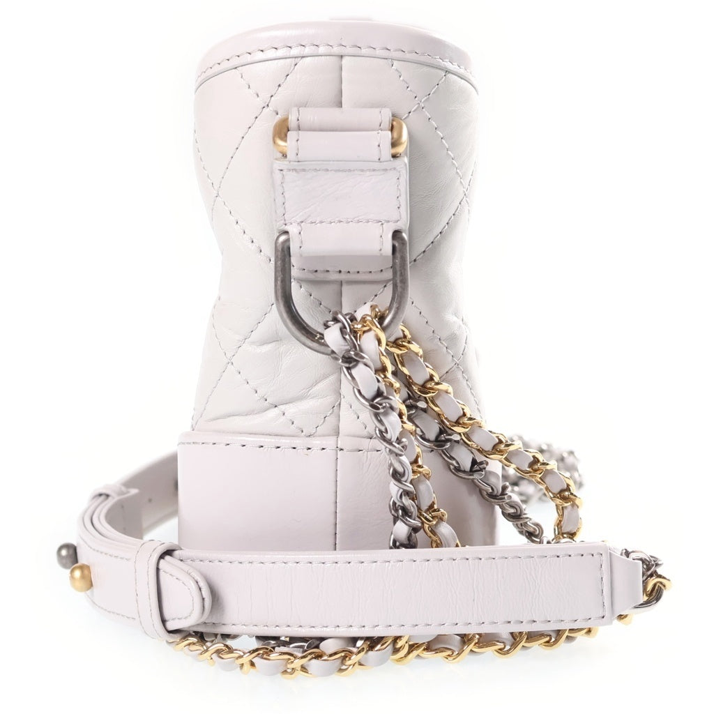 CHANEL(シャネル) ガブリエルドゥシャネル スモール チェーンショルダーバッグ ライトグレー レザー A91810 ゴールド×シルバー金具 レディース