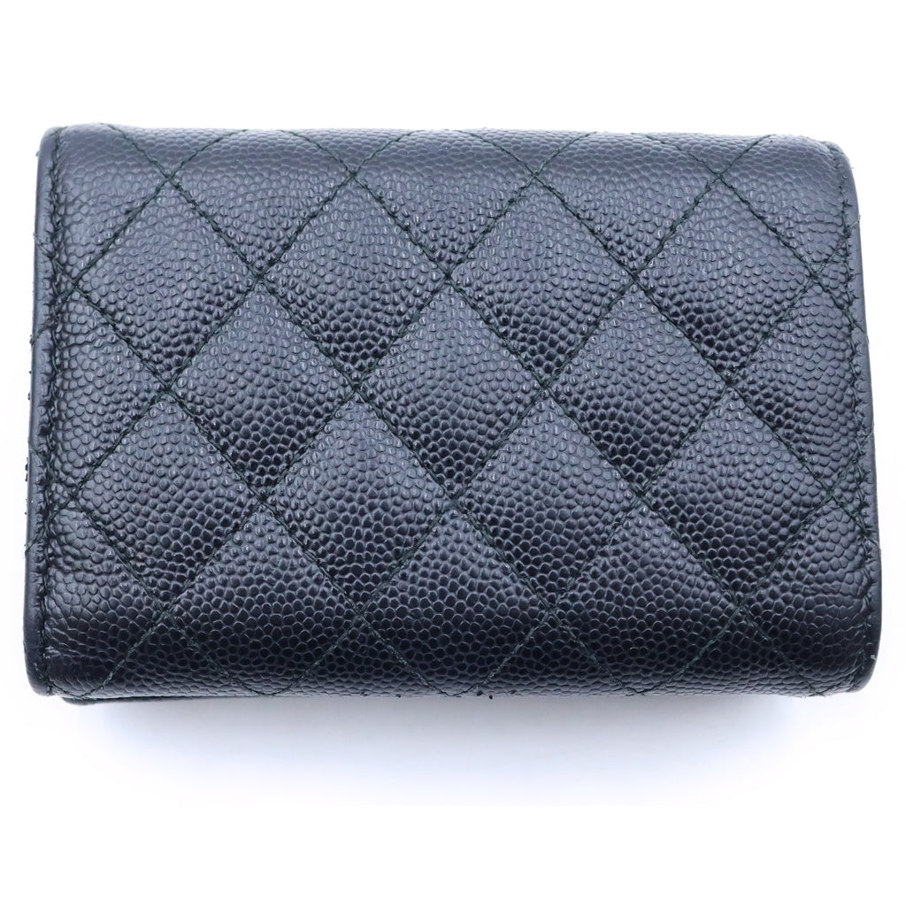 CHANEL(シャネル) ボーイシャネル 三つ折り財布 コンパクトウォレット コインケース ブラック キャビアスキン 25番台 シルバー金具 レディース