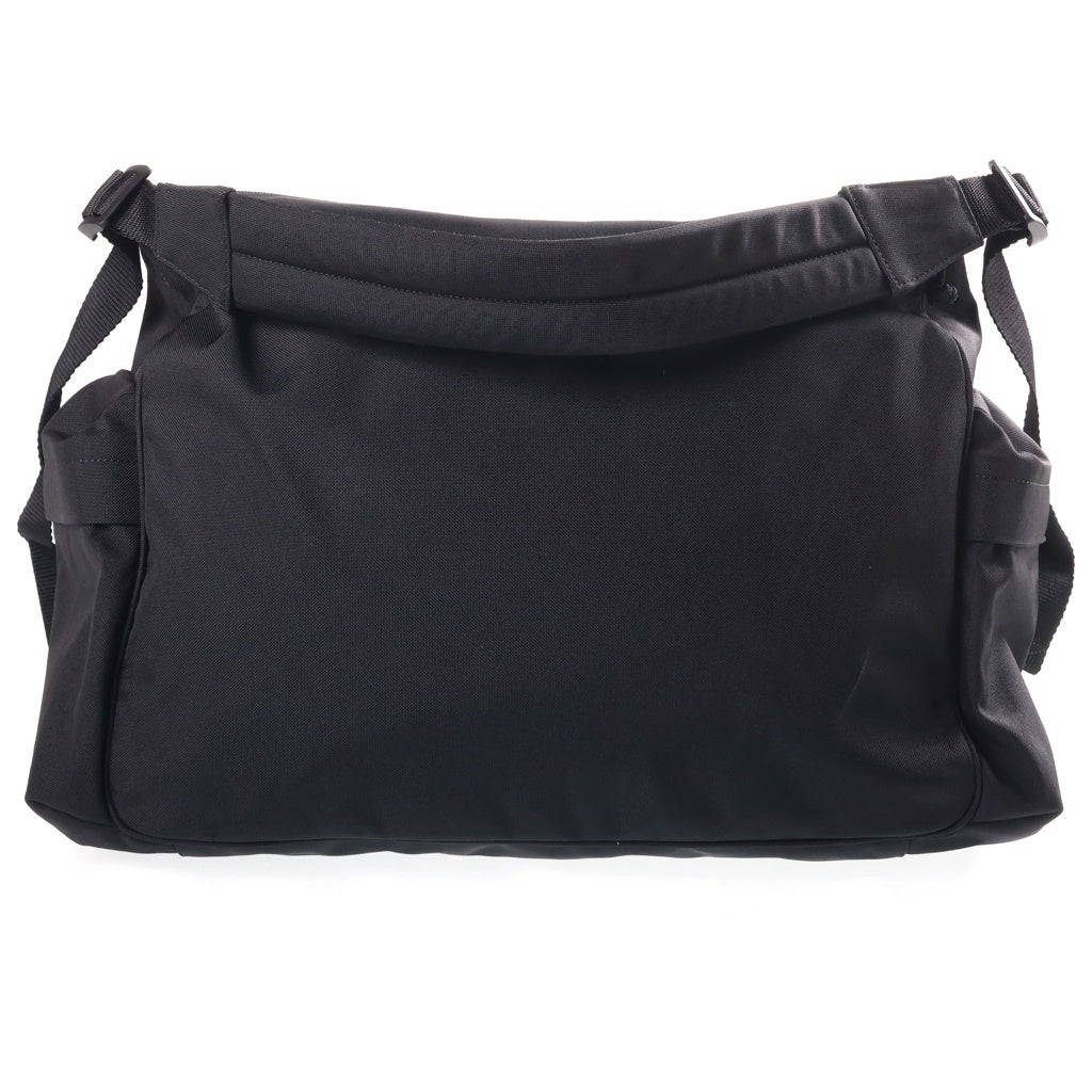 BALENCIAGA(バレンシアガ) エクスプローラー マルチポケット ショルダーバッグ ブラック 810652 シルバー金具