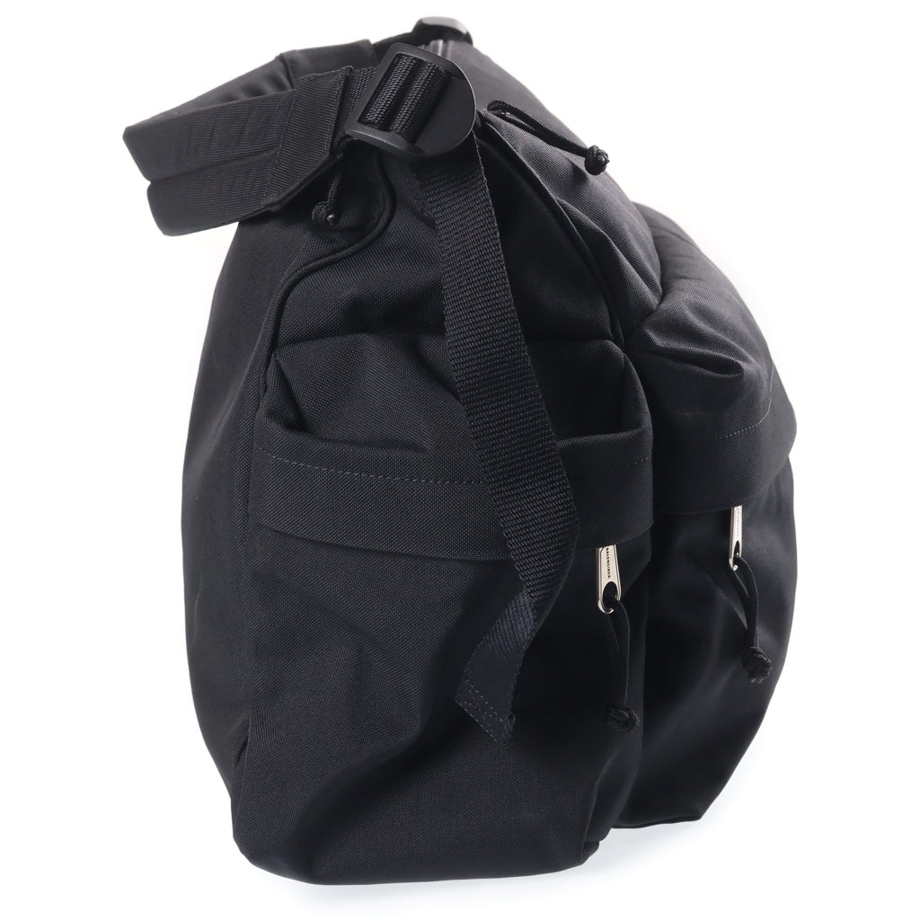 BALENCIAGA(バレンシアガ) エクスプローラー マルチポケット ショルダーバッグ ブラック 810652 シルバー金具