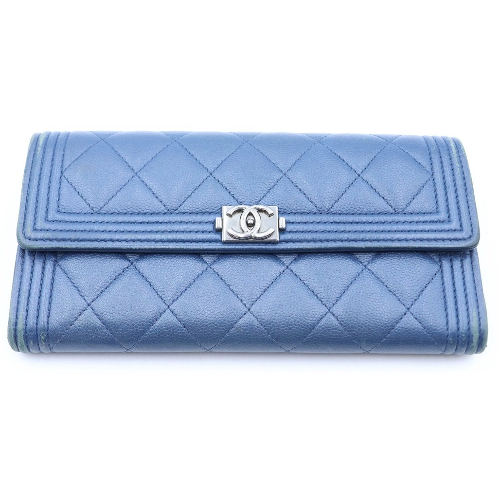 CHANEL(シャネル) ボーイシャネル 二つ折り財布 ロングウォレット カードケース ブルー ネイビー キャビアスキン ガンメタ金具 レディース