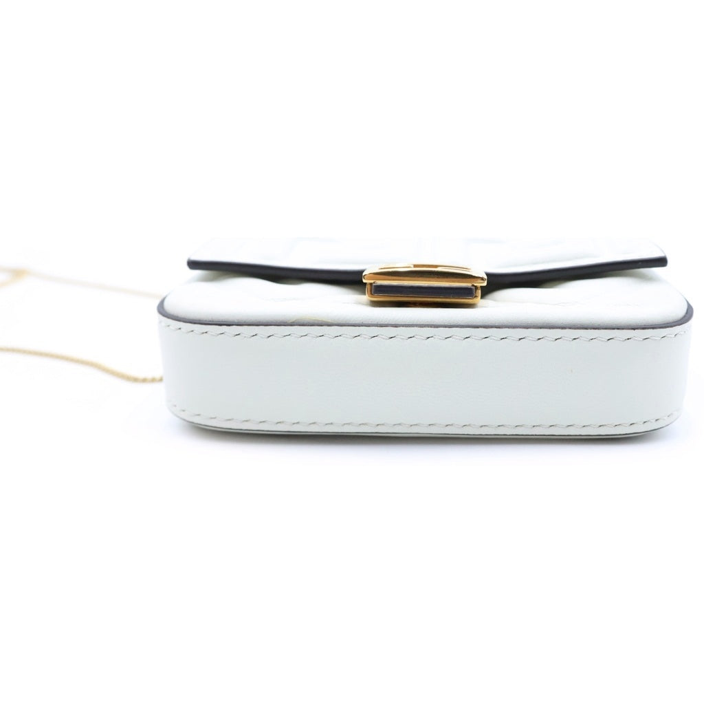 FENDI(フェンディ) ナノバケット チェーンショルダーバッグ ミニバッグチャーム ホワイト レザー 7AR844 ゴールド金具 レディース