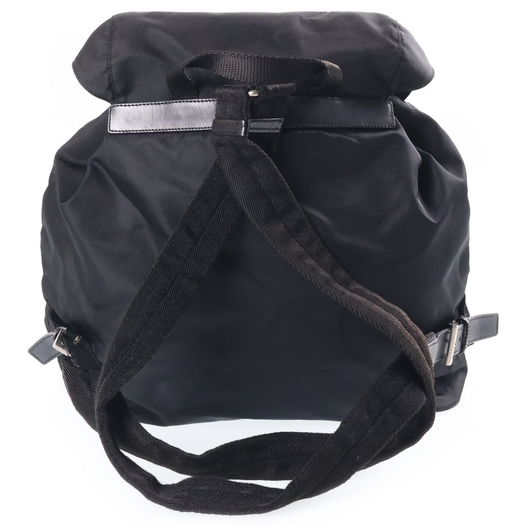 PRADA(プラダ) トライアングルロゴ ナイロンリュックサック バックパック ブラック テスート B6677F シルバー金具 レディース