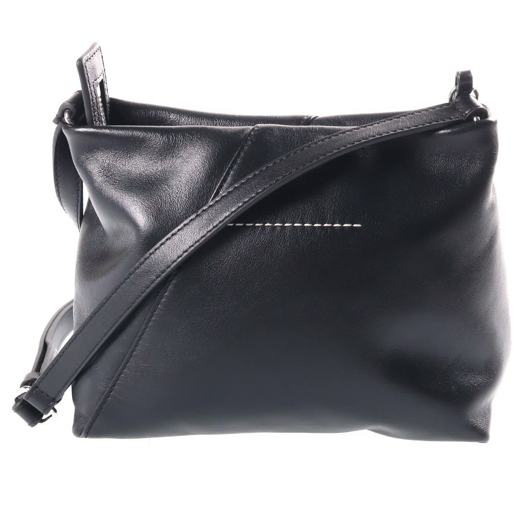 MM6 Maison Margiela(エムエムシックスメゾンマルジェラ) ジャパニーズ フォルデッド ショルダーバッグ レザー ブラック SB5ZH0032 P8805 レディース