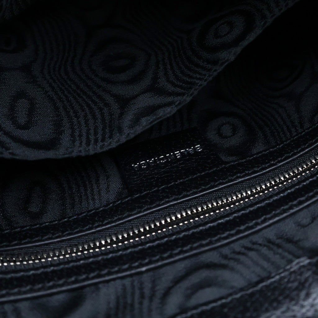 GUCCI(グッチ) × BALENCIAGA バレンシアガ ハッカープロジェクト ジャッキー BBキャンバス レザー ワンショルダーバッグ ブラック シルバー金具 680118 レディース