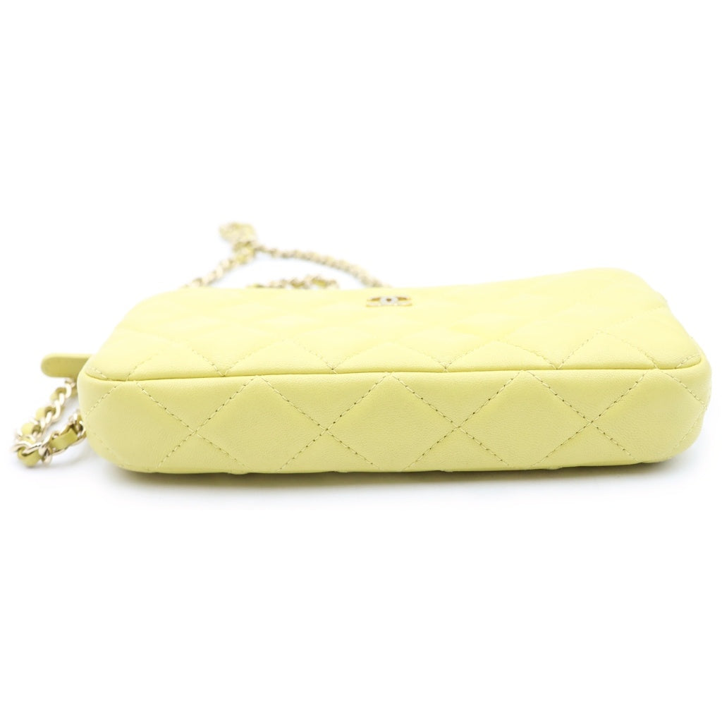 CHANEL(シャネル) マトラッセ ラムスキン レザー チェーンウォレット ショルダーバッグ ゴールド金具 イエロー 23番台 A82527 レディース