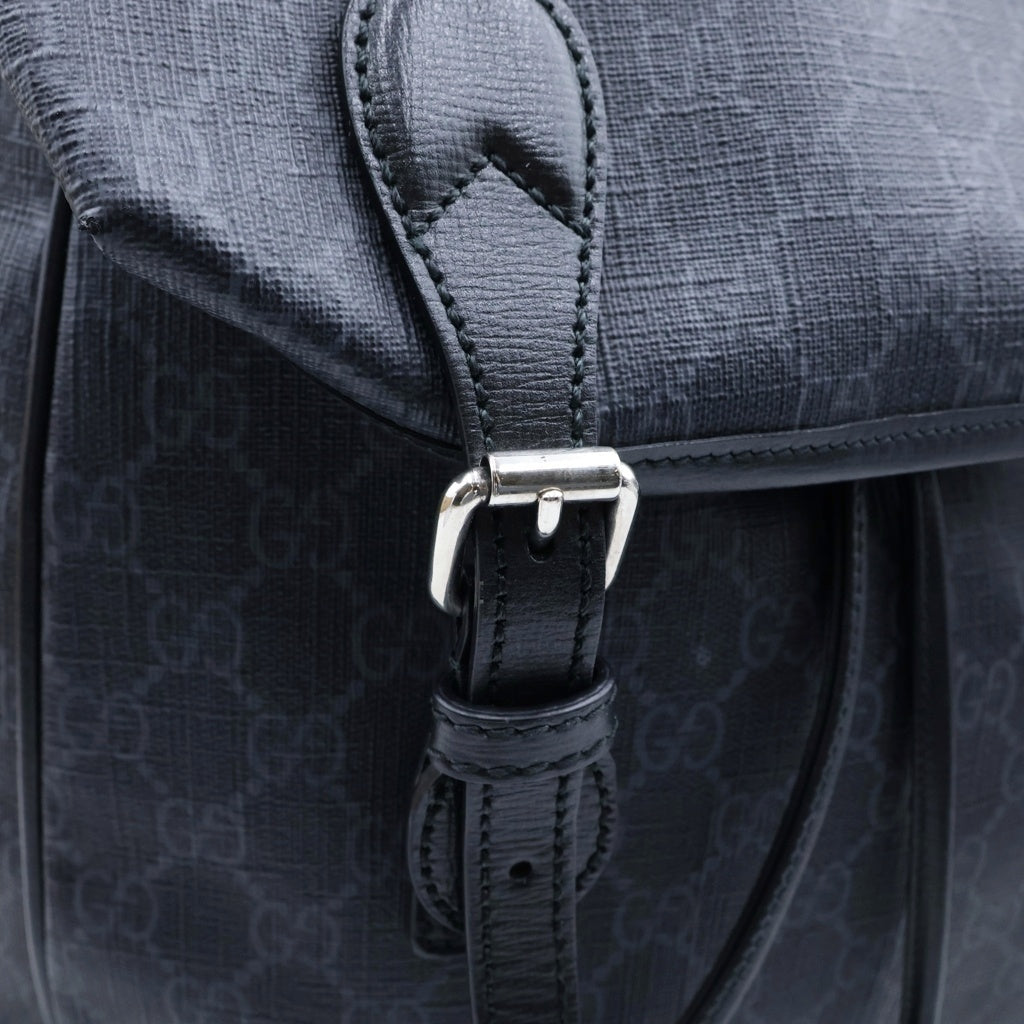 GUCCI(グッチ) インターロッキングG バックパック 黒 レザー 696013 レディース