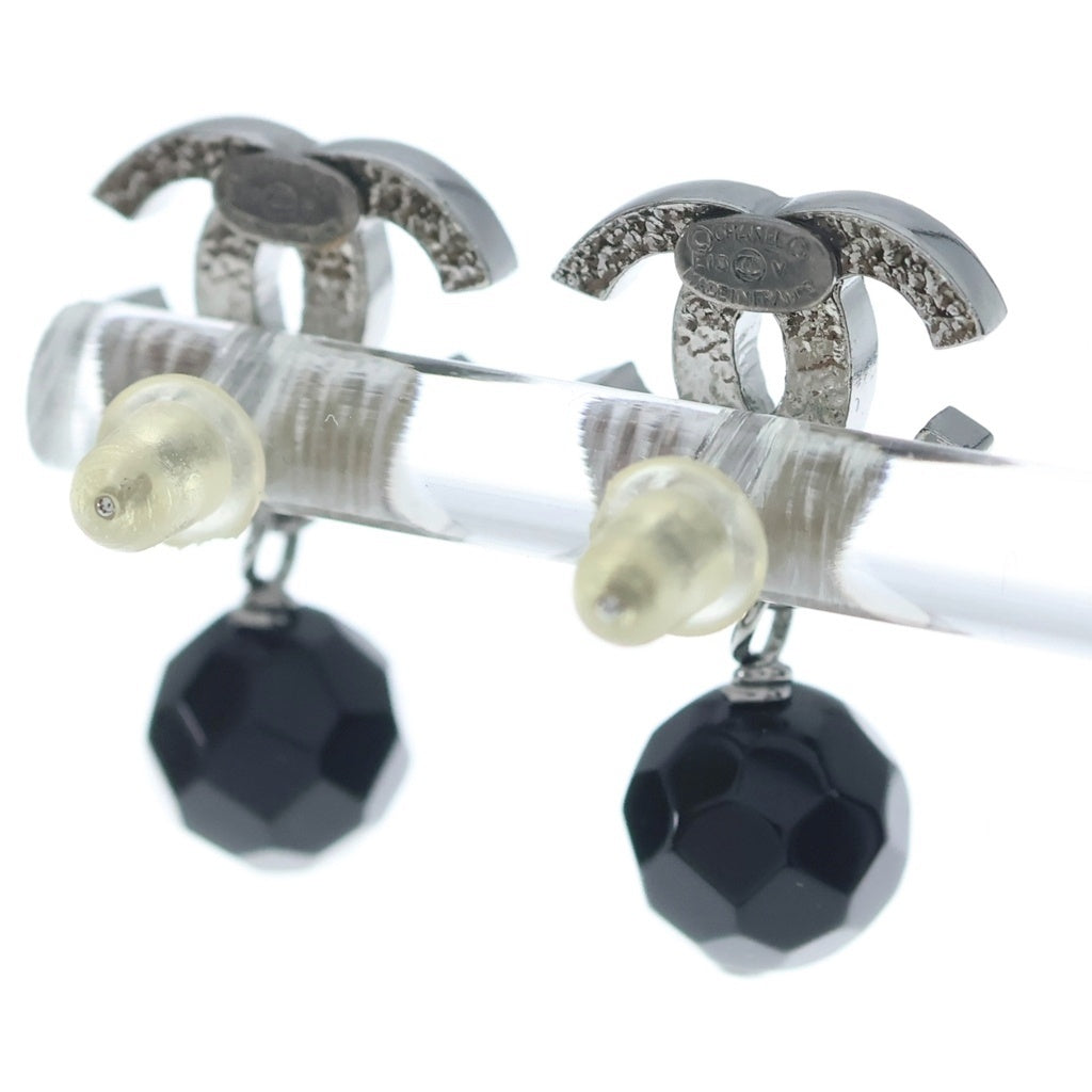 CHANEL(シャネル) ココマーク スイングピアス ブラック×シルバー E13V レディース