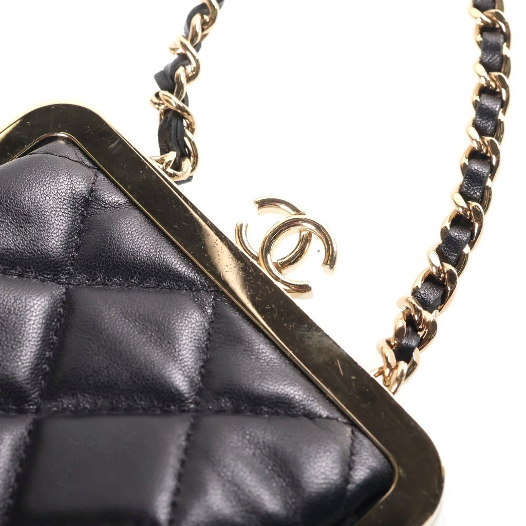 CHANEL(シャネル) マトラッセ ミニクラッチ 黒 プラスチック×ラムスキン GD金具 AP2496 レディース