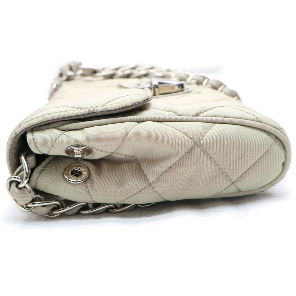 PRADA(プラダ) キルティングナイロンチェーンショルダーバック ベージュ 5E390 シルバー金具 レディース