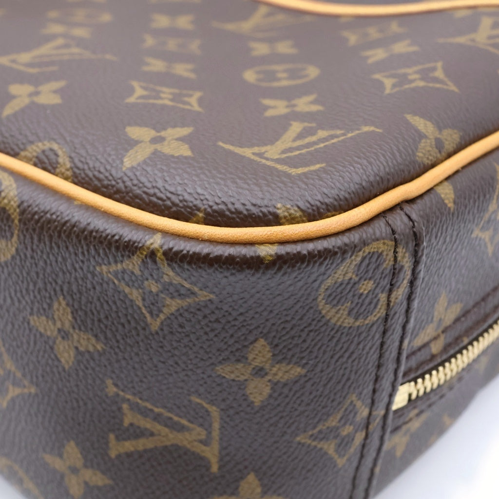 LOUIS VUITTON(ルイヴィトン) モノグラム トゥルーヴィル ハンドバッグ ブラウン PVCレザー M42228 レディース